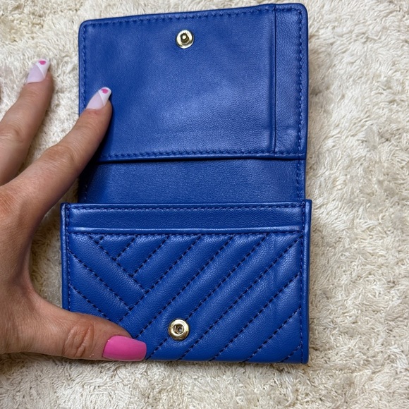 NWT Tory Burch Alexa Foldable Blue Quilted Wallet Royal Blue - Picture 8 of 12